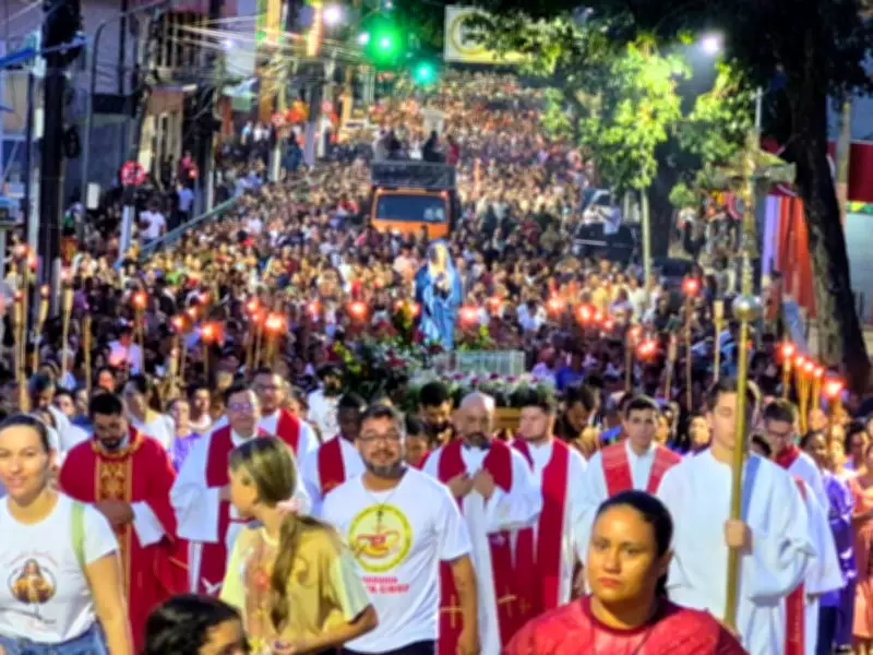 Procissão do Cristo Morto em Rio Branco emociona fiéis com demonstrações de fé e gratidão
