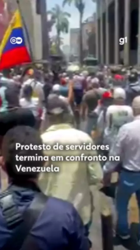 Protesto de servidores públicos termina em confronto com polícia em Caracas
