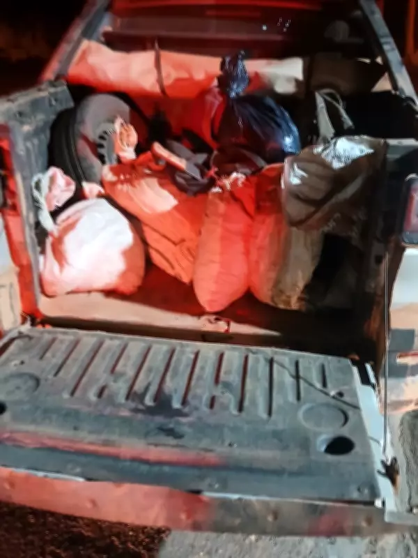 Quatro presos com 130 kg de cristais extraídos ilegalmente em Augusto de Lima