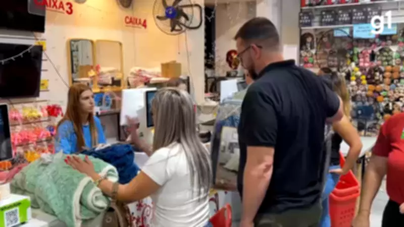 Queda do dólar impulsiona turismo de compras na fronteira do Rio Grande do Sul com Uruguai