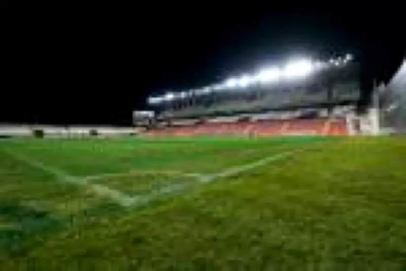 Rayo Vallecano x AEK Atenas: Confira onde assistir, horário e escalações da Conference League