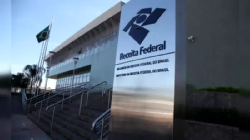 Receita Federal alerta sobre golpe no WhatsApp com falsas pendências no CPF