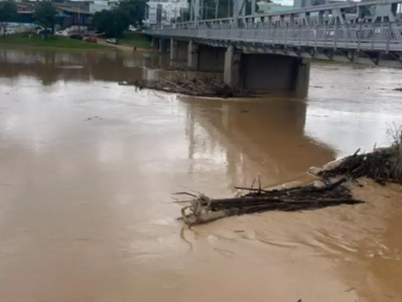 Rio Acre sai da cota de alerta em Rio Branco após enchente e segue em vazante