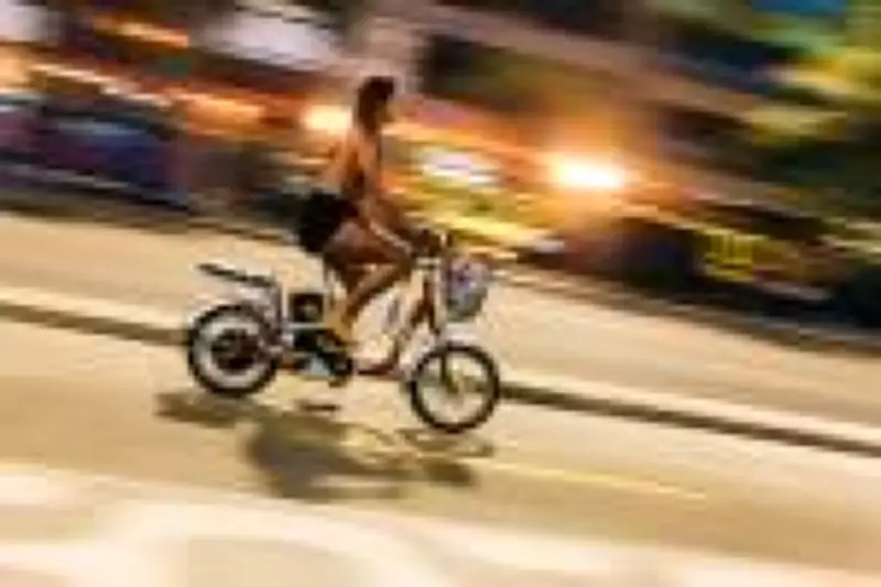 Rio de Janeiro estabelece novas regras para bicicletas elétricas após acidente fatal