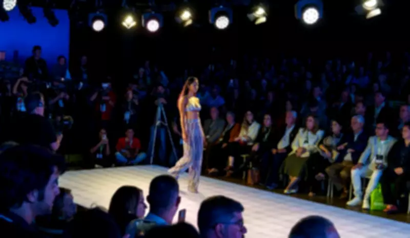 Rio Fashion Week estreia com desfiles de Osklen a Lenny Niemeyer no Pier Mauá