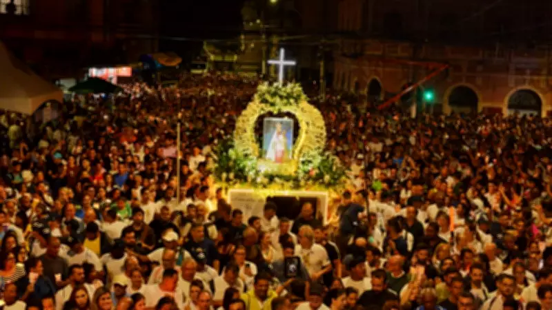 Romaria dos Homens reúne 1,2 milhão de fiéis sob chuva na Festa da Penha no ES