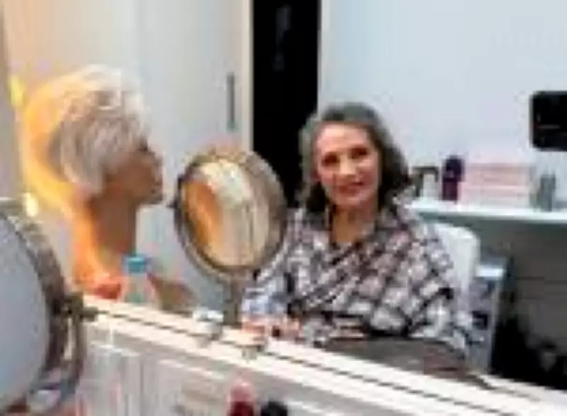 Rosamaria Murtinho, aos 93 anos, fala sobre vitalidade, política e feminismo