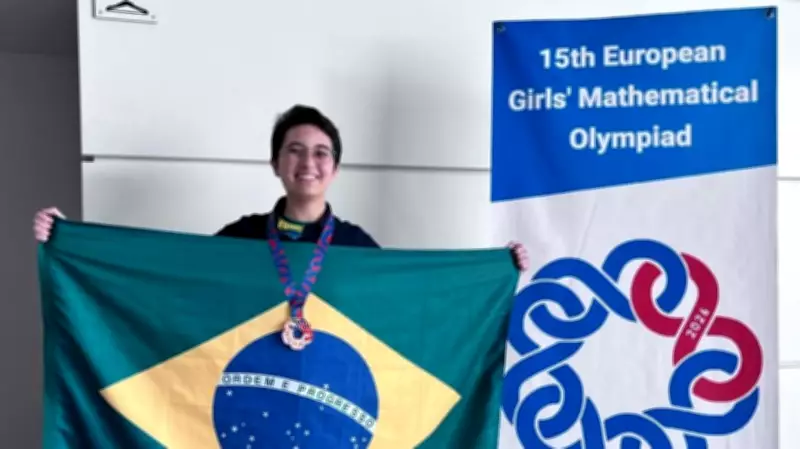 Rotina de medalhista em olimpíada de matemática: 11 horas de estudo e paixão por números