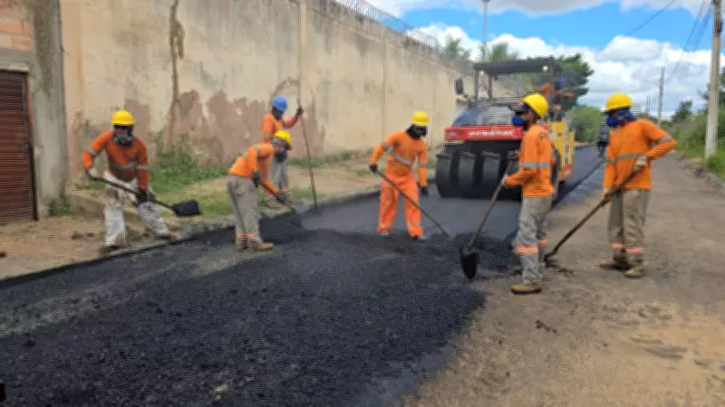 Rua São Marcos em Montes Claros ganha asfalto e transforma história dos moradores