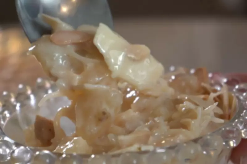 Sabor de Casa ensina receita de ovo na travessa com chocolate branco para a Páscoa
