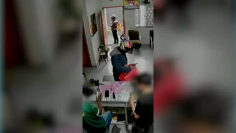Salão de beleza em Santo André é assaltado por criminosos disfarçados de entregadores