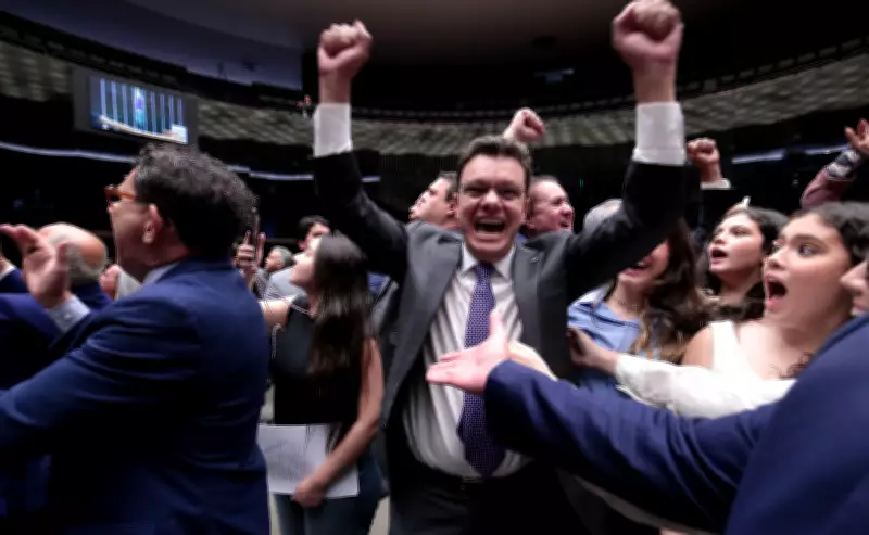 Senado aprova indicação de Odair Cunha para o TCU com 50 votos favoráveis