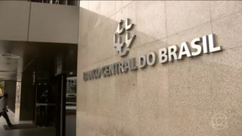 Senador Plínio Valério propõe autonomia orçamentária para o Banco Central