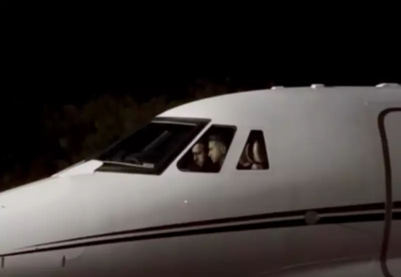 Sertanejo Juliano é flagrado decolando com avião de R$ 80 milhões no Piauí