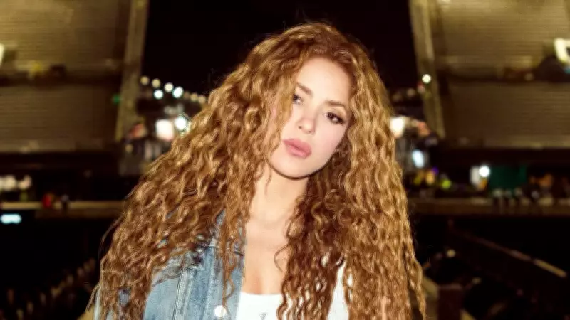 Shakira se rende à culinária brasileira antes de show histórico em Copacabana