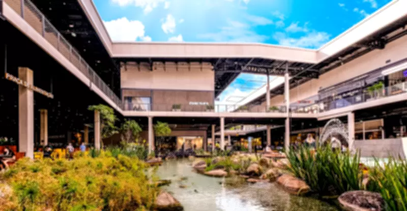 Shoppings do Alto Tietê oferecem 62 vagas de emprego em diversas áreas