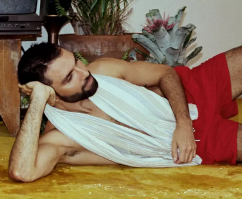 Silva lança 'Rolidei', álbum de alegria composto durante férias em março de 2025