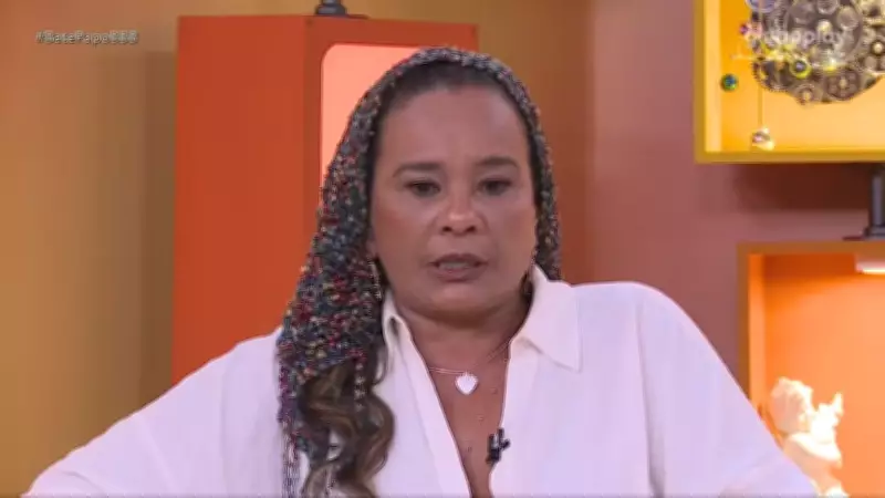 Solange Couto pede perdão após recorde de rejeição no BBB 26 e chora no Bate-Papo