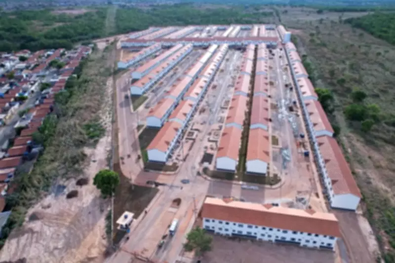 TCE-MT suspende contrato de R$ 637,5 milhões para moradias em Cuiabá por suspeita de irregularidades