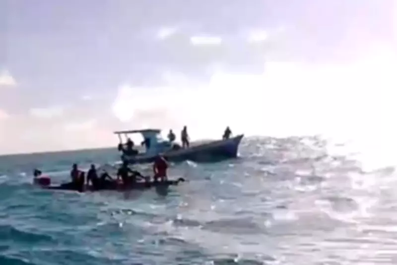 Três pescadores são resgatados após ficarem à deriva em alto-mar na Praia do Cupe, Ipojuca