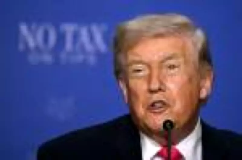 Trump prorroga cessar-fogo com Irã, mas mantém bloqueio no Estreito de Ormuz