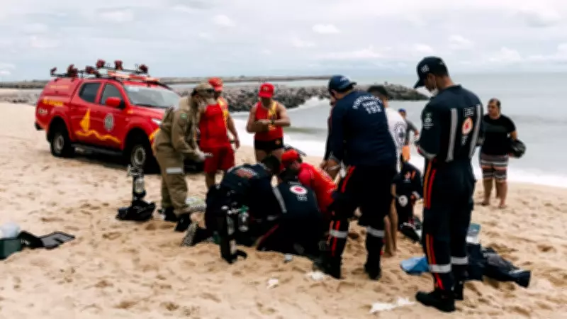 Turista argentino de 72 anos morre afogado na Praia de Iracema, em Fortaleza