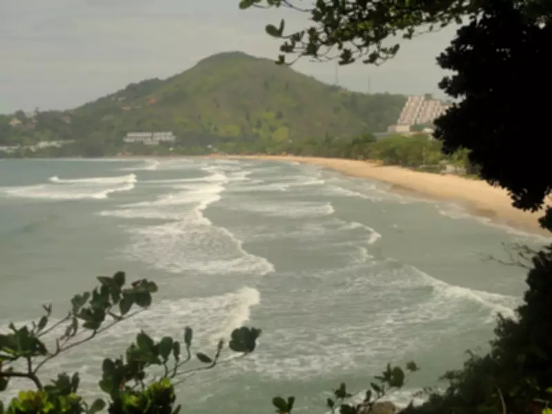 Turista de 49 anos morre após tentar salvar crianças de afogamento em Ubatuba