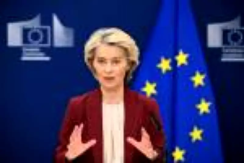 União Europeia flexibiliza regras de fusões para criar gigantes e competir com EUA e China