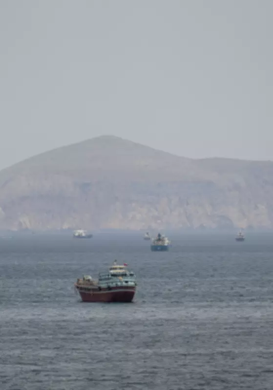 União Europeia pressiona por reabertura do Estreito de Ormuz com missão naval defensiva