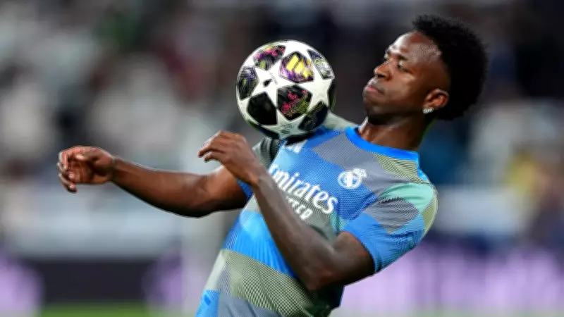 Van der Vaart critica Vinícius Júnior após derrota do Real Madrid na Champions