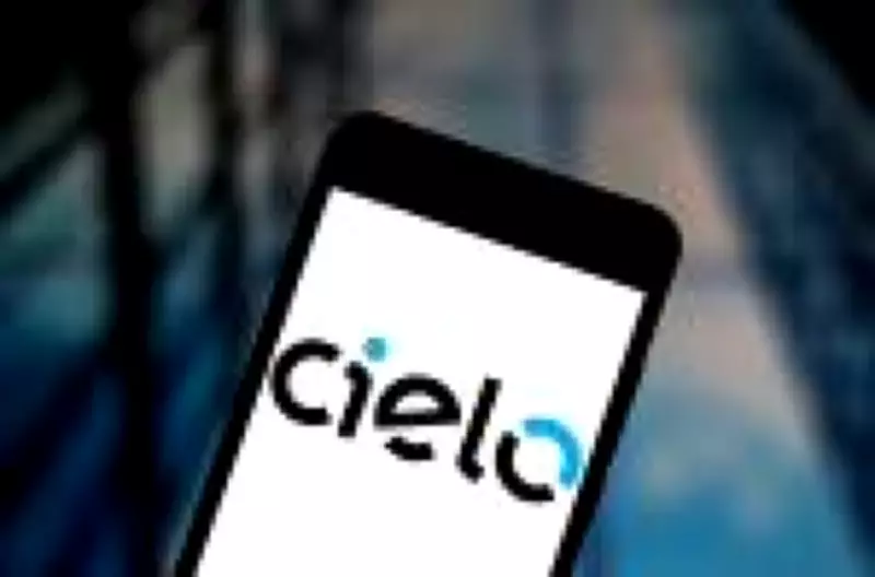 Veste impulsiona vendas em 35% com tecnologia de prateleira infinita em parceria com Cielo
