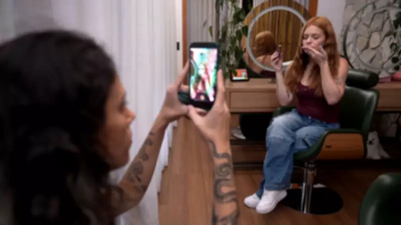 Viih Tube e Eliezer revelam desafios da vida exposta e como lidam com críticas nas redes