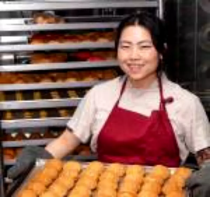 Vivianne Wakuda: Da infância em Ibiúna ao sucesso como chef confeiteira em São Paulo