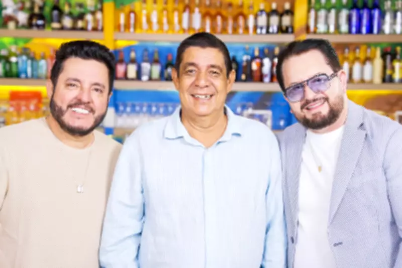 Zeca Pagodinho lança dois singles com Bruno & Marrone e Ivan Lins