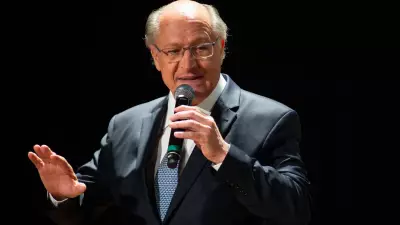 Alckmin defende fim da escala 6x1 e ajustes na Previdência em discurso a sindicatos