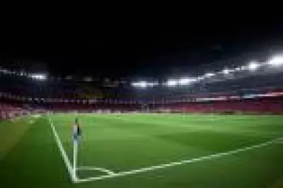 Barcelona e Atlético de Madrid se enfrentam hoje na Champions: horário, escalações e transmissão