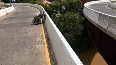 Bombeiros buscam motociclista que caiu da Ponte da Amizade entre Teresina e Timon
