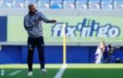 Botafogo anuncia Franclim Carvalho como novo técnico, ex-auxiliar de Artur Jorge