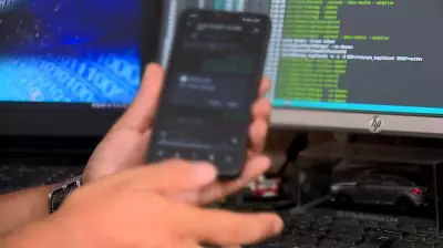 Golpe do sequestro de celular: como criminosos invadem aparelhos e desviam milhares de reais