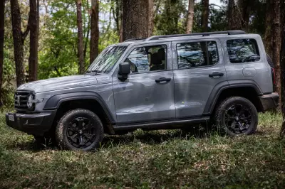 GWM Tank 300 híbrido plug-in flex chega ao Brasil por R$ 342 mil