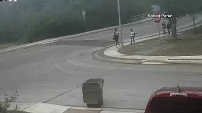 Motocicleta explode e lança piloto contra chamas em acidente grave nos EUA