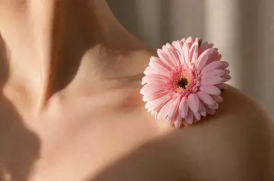 Oncologista explica como autocuidado estético complementa tratamento do câncer com segurança