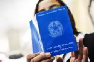 Pesquisa da CNI revela que trabalhador brasileiro ainda prioriza carteira assinada