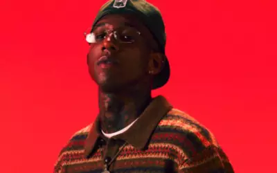 Talisca, do Fenerbahçe, equilibra carreira no futebol com projeto musical Spark