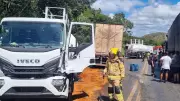 Acidente com Quatro Carretas na BR-251 deixa Duas Pessoas Feridas na Serra de Francisco Sá
