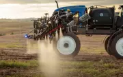 Agrishow 2026: máquinas agrícolas com IA de fábrica revolucionam o campo