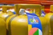 Alta do gás de cozinha pressiona inflação indireta e agrava desigualdade social no Brasil