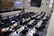 Amazonas define regras para eleição indireta de governador tampão em maio