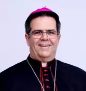 Arquidiocese de Maceió alerta sobre golpistas usando foto do arcebispo Dom Beto em WhatsApp