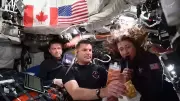 Artemis II: Como astronautas se alimentam na viagem histórica rumo à Lua